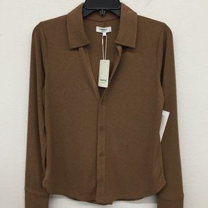 BROWN RIBBED LONG SLEEVE COLLARED BUTTON DOWN